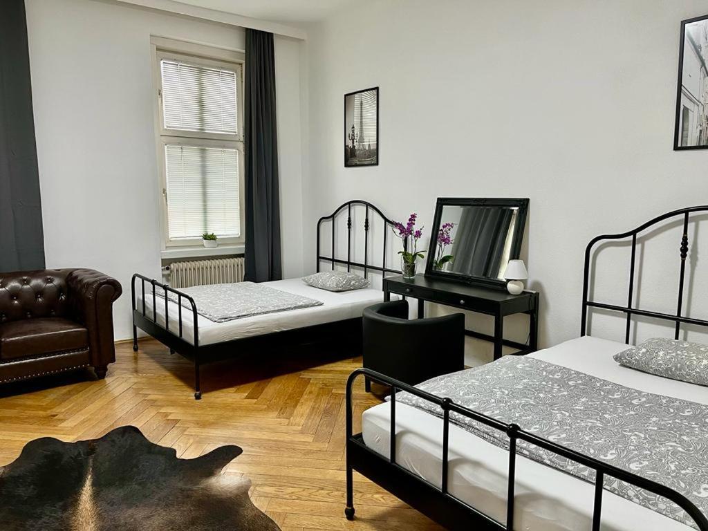 Beautiful City Centre Apartment Vienna Exterior photo